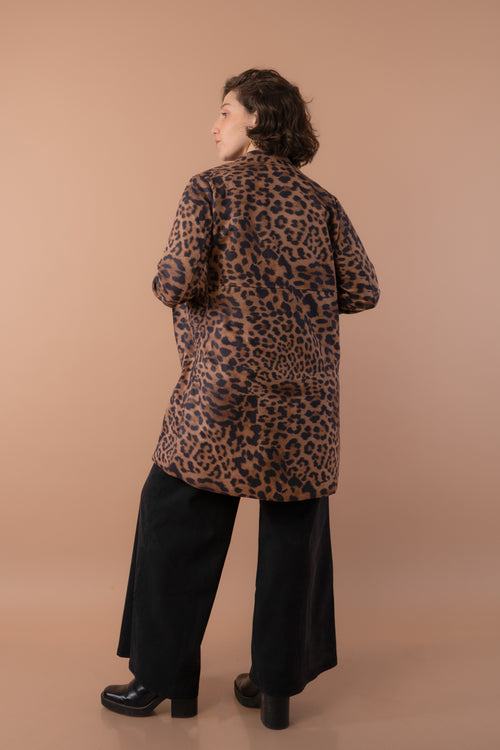 Abrigo animal print