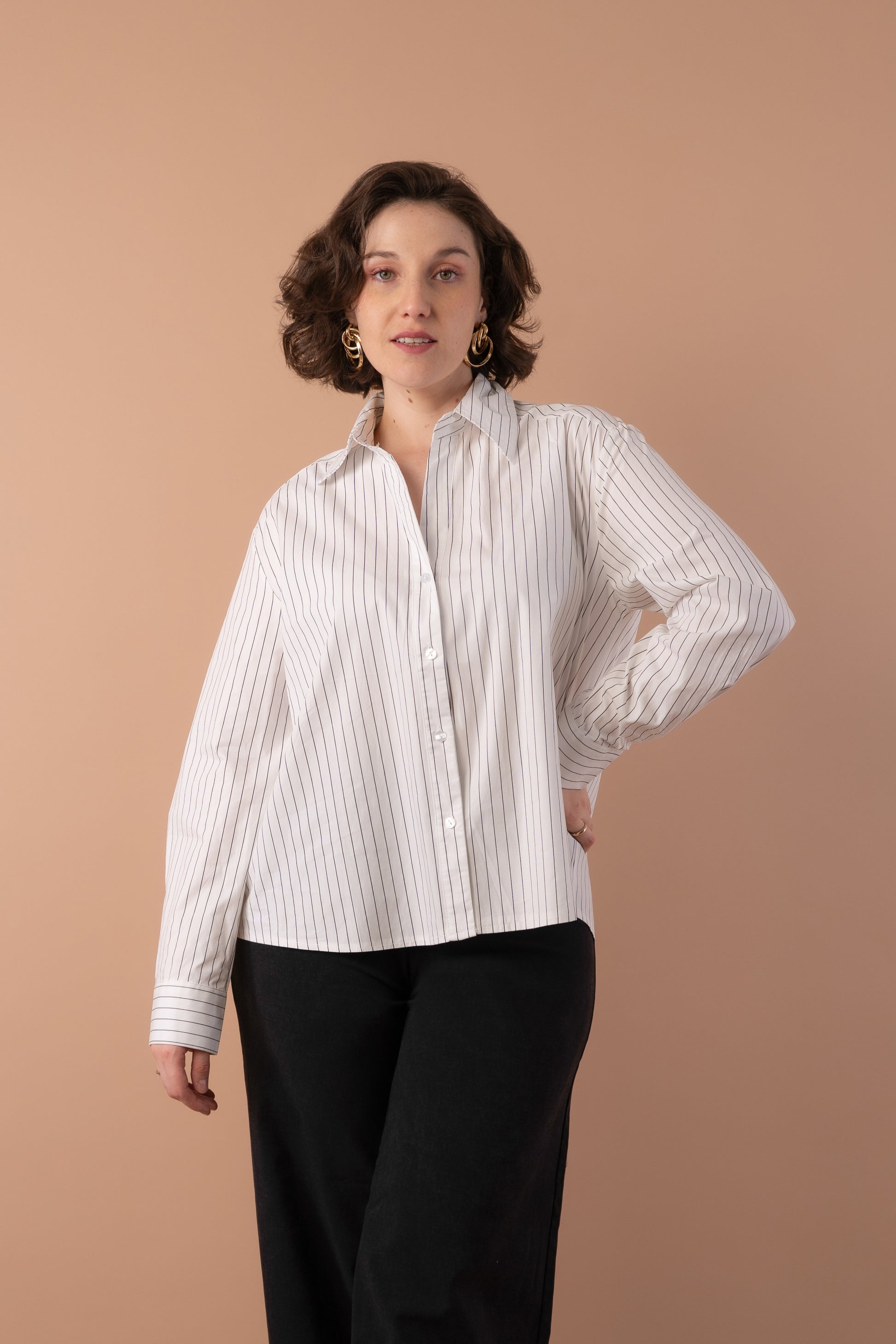 Blusa blanca rayas negras